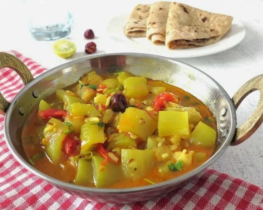 Lauki and Tori Ki Sabzi
